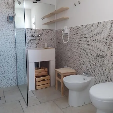 Dimora Monsignore Appartement Torre Lapillo