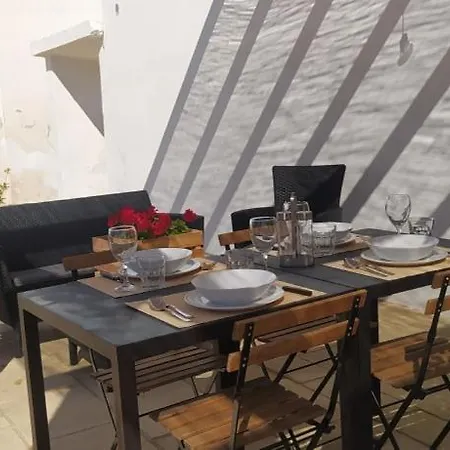 Dimora Monsignore Apartment